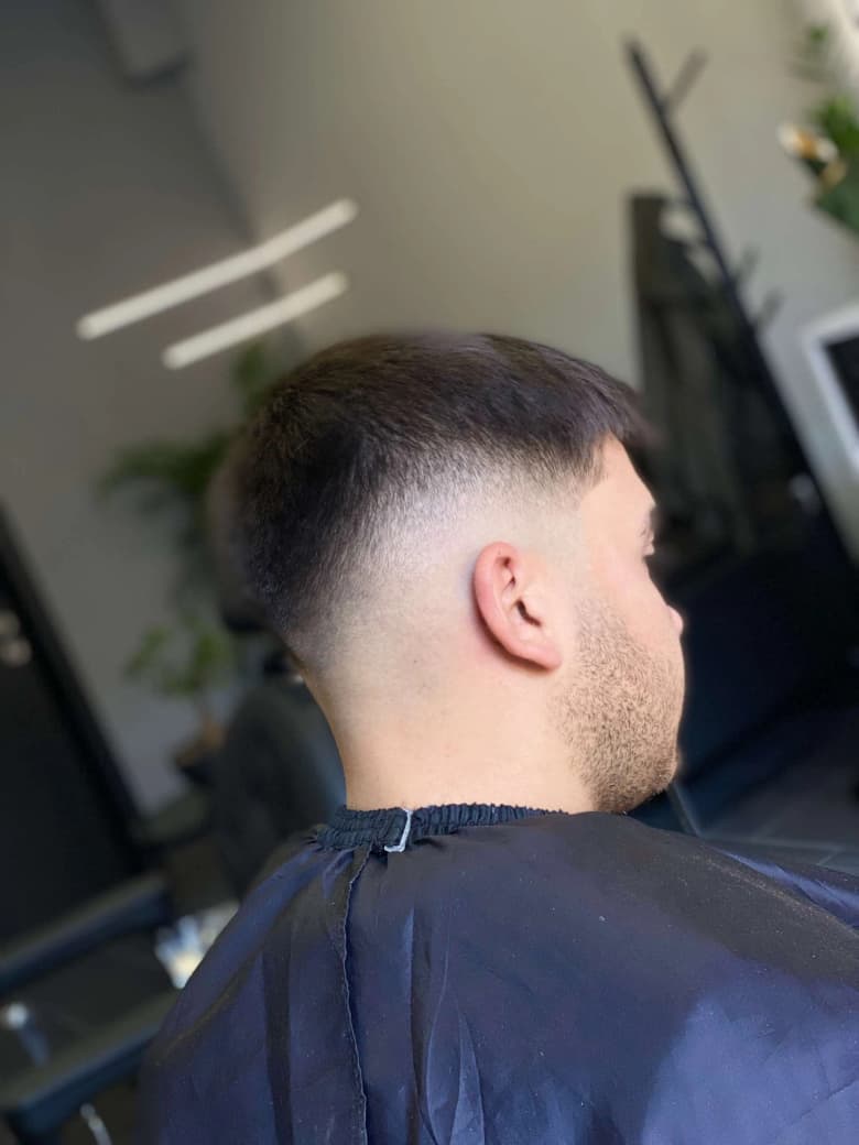Mid fade, προφίλ